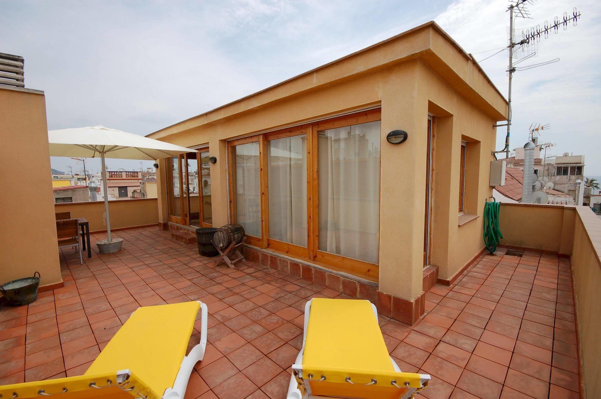 Hotel Led Sitges Ngoại thất bức ảnh
